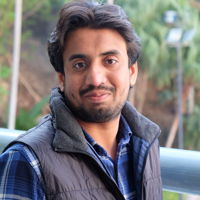 AI in Medicine - From Imaging Signatures & Physics-Based Simulation of Drug Response to Knowledge Distillation in Medical Imaging